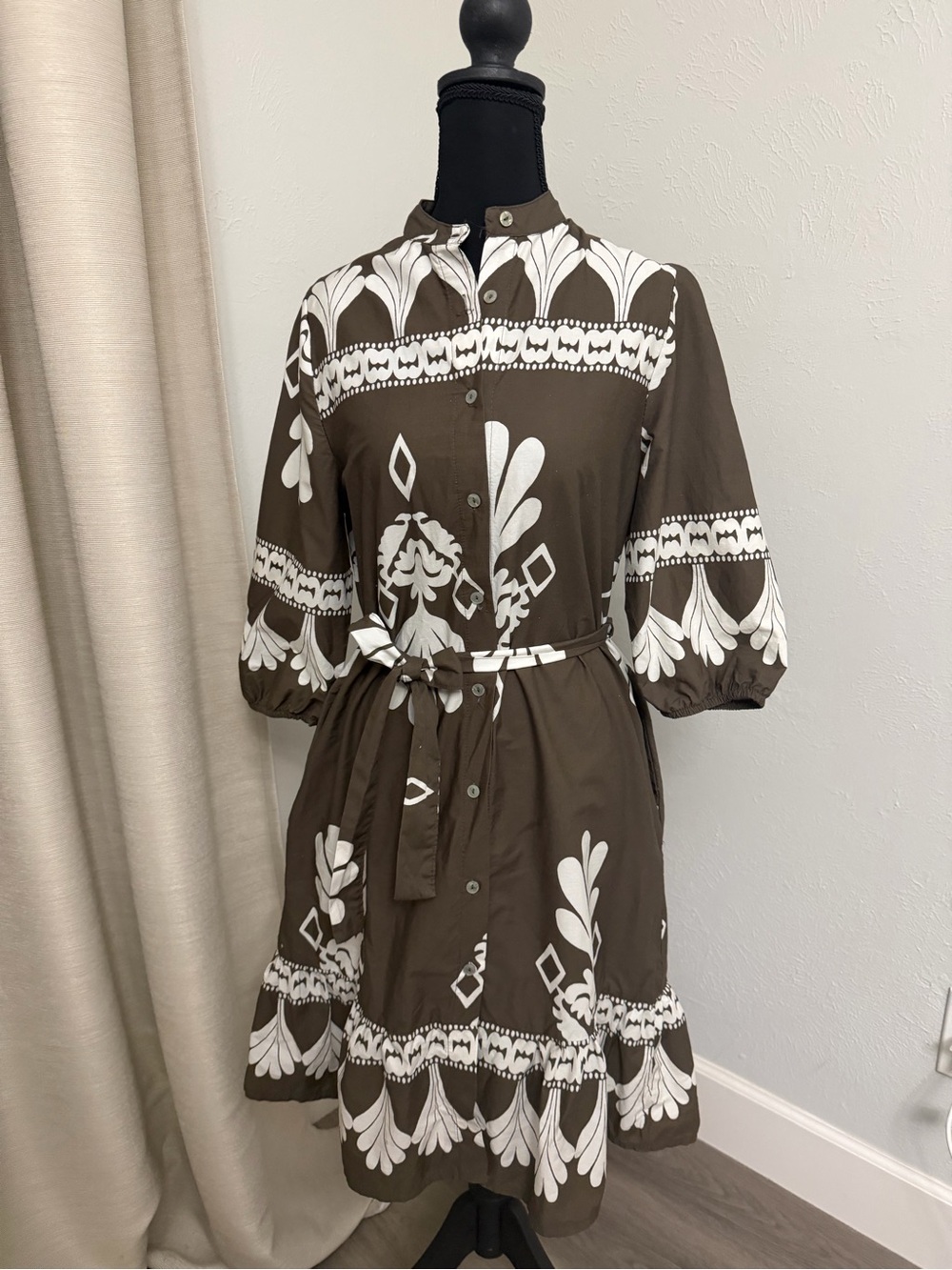 Brown and White Printed Button-Front Dress with Tie Waist - Made in Italy